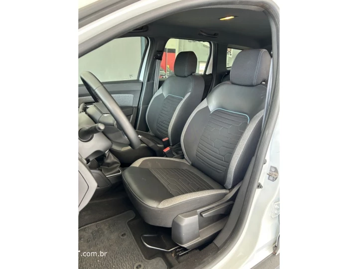 DUSTER 1.6 16V SCE FLEX INTENSE X-TRONIC