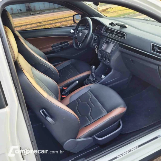 SAVEIRO 1.6 Cross CD 16V