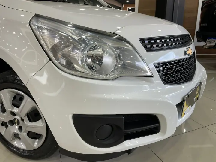 MONTANA 1.4 MPFI LS CS 8V FLEX 2P MANUAL