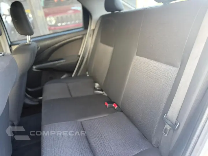 ETIOS X Sedan 1.5 Flex 16V 4p Mec.