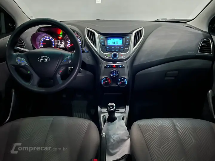 HB20S 1.6 COMFORT PLUS 16V FLEX 4P MANUAL