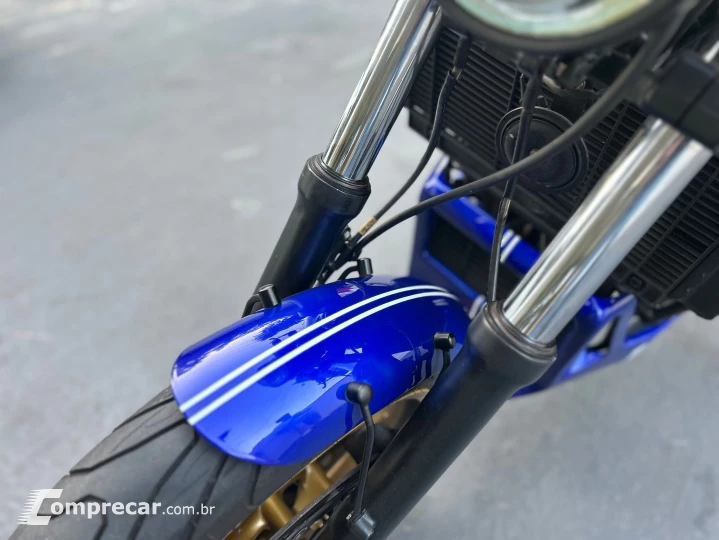 Trophy 1200