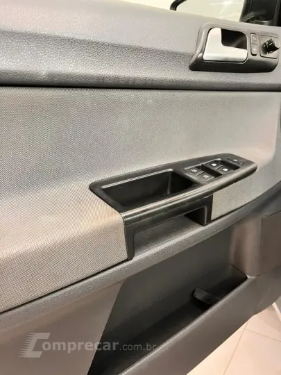 Polo SPORTLINE 1.6 Mi Total Flex 8V 5p