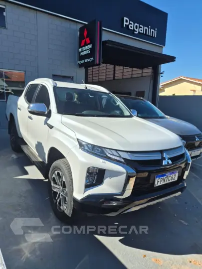 L200 TRITON 2.4 16V Turbo Sport Hpe-s Urban CD 4X4