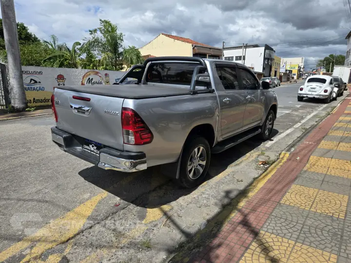 HILUX 2.7 SR 4X2 CD 16V