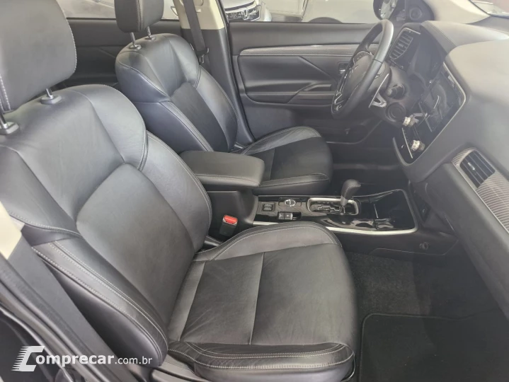 Outlander 3.0 V6 24V 4P HPE-S AWD AUTOMÁTICO