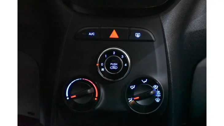 HB20S - 1.6 PREMIUM 16V 4P AUTOMÁTICO