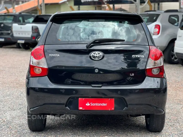 Etios 1.5 X Plus 16V Flex 4P Manual