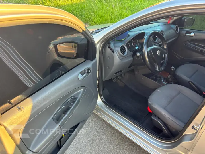 VOYAGE 1.0 12V MPI Totalflex Trendline