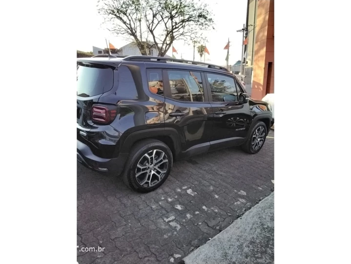 RENEGADE 1.3 T270 TURBO FLEX LONGITUDE AT6