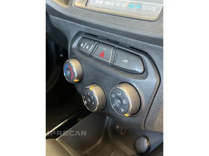 PRISMA 1.4 MPFI LT 8V FLEX 4P MANUAL