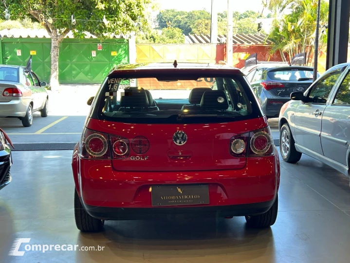 GOLF 1.6 MI TECH 8V FLEX 4P MANUAL