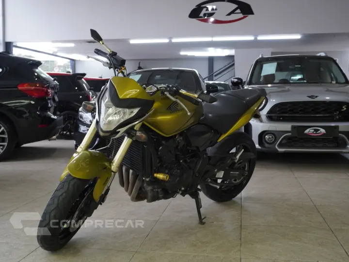 CB 600F HORNET