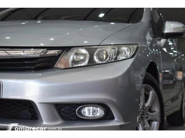 CIVIC - 1.8 EXS 16V 4P AUTOMÁTICO