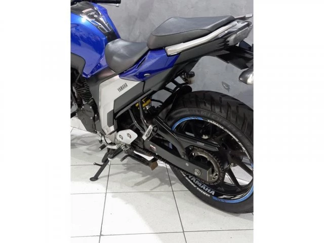 FAZER 250 FZ 25 - Street