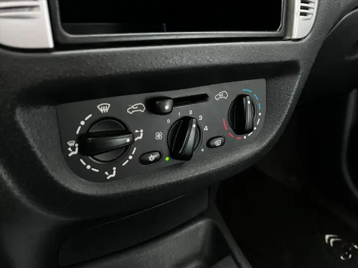 C3 1.4 I GLX 8V FLEX 4P MANUAL