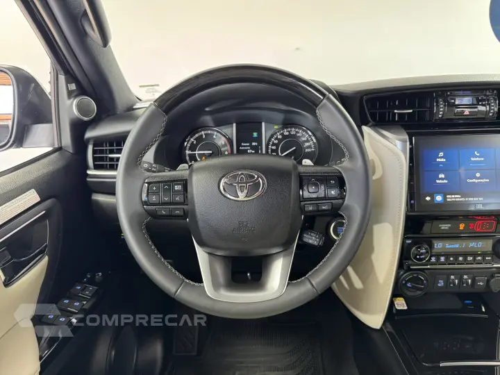 HILUX SW4 2.8 D-4d Turbo Diamond 7L 4X4