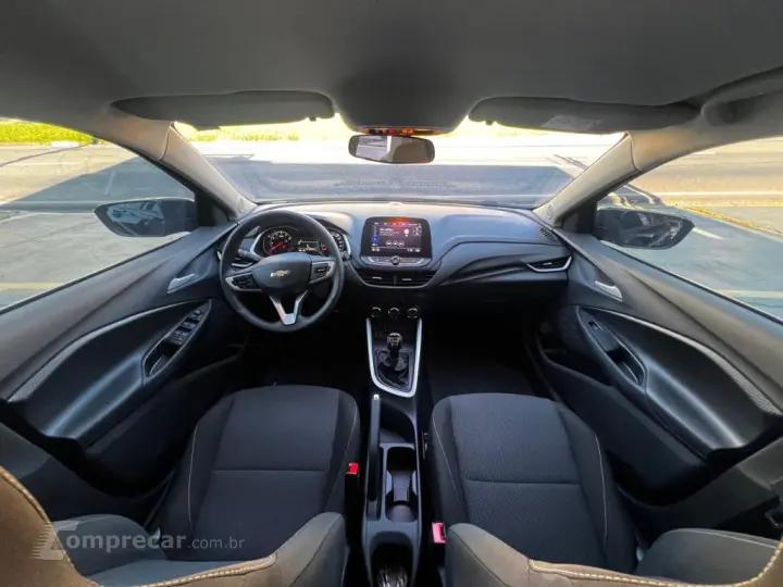 ONIX SEDAN Plus LT 1.0 12V TB Flex Mec.