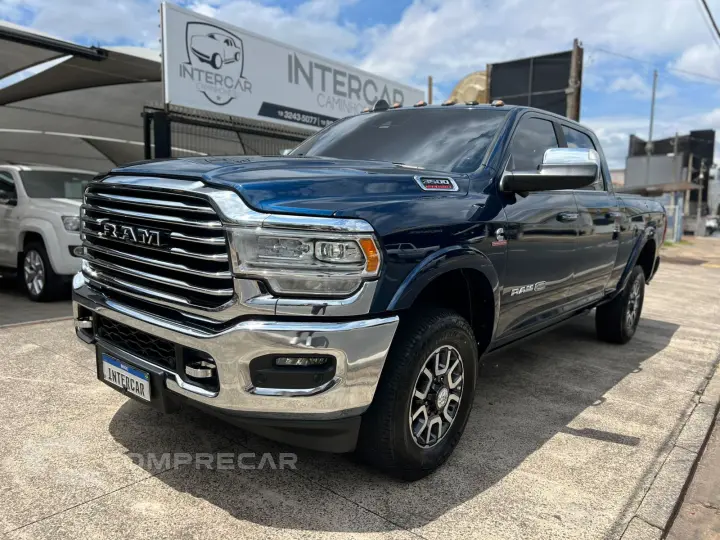 3500 6.4 Hemi Laramie Longhorn 4X4 CD V8