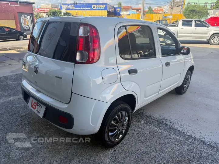 UNO 1.0 EVO VIVACE 8V FLEX 4P MANUAL