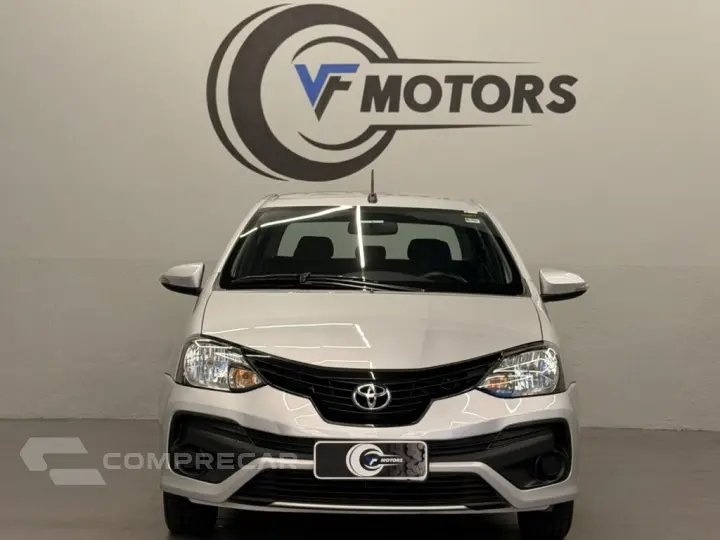 ETIOS 1.5 X PLUS 16V FLEX 4P AUTOMÁTICO