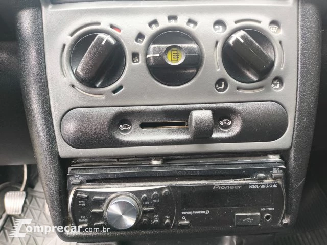 CLASSIC - 1.0 MPFI SPIRIT 8V 4P MANUAL