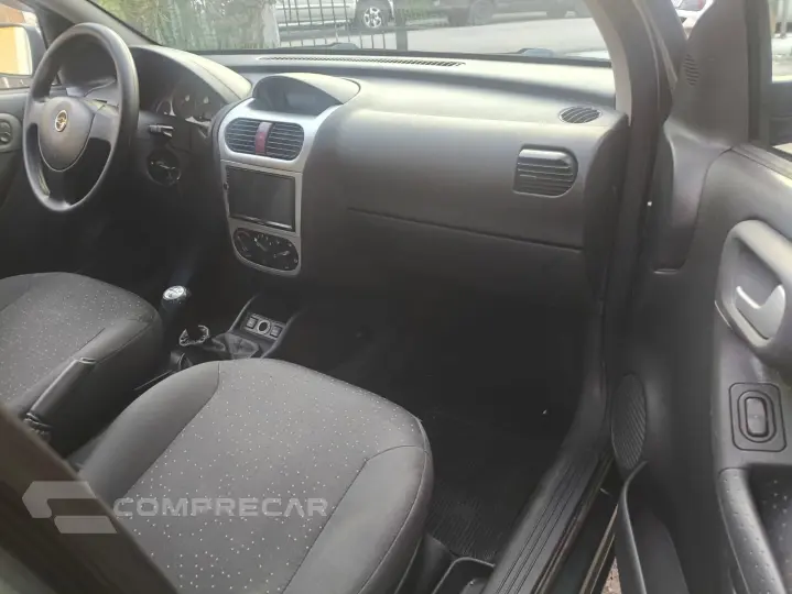 CORSA 1.4 MPFI Maxx Sedan 8V