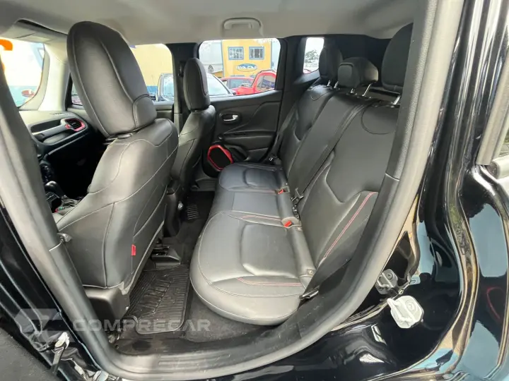 RENEGADE 2.0 16V TURBO DIESEL TRAILHAWK 4P 4X4 AUTOMÁTICO