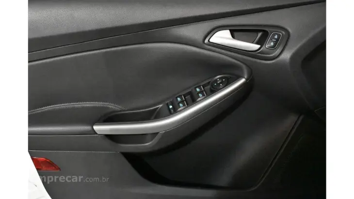 FOCUS SEDAN - 2.0 SE 16V 4P POWERSHIFT