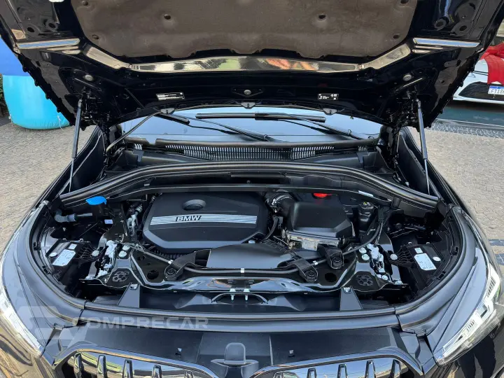 X1 2.0 16V Turbo Gasolina Sdrive20i M Sport Steptronic