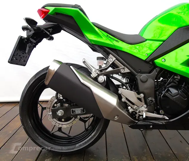 KAWASAKI NINJA 300