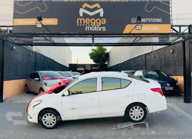 Versa Sedan 1.6 16V 4P FLEX SV