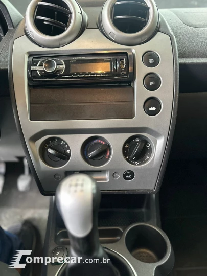 FIESTA 1.0 MPI Hatch 8V