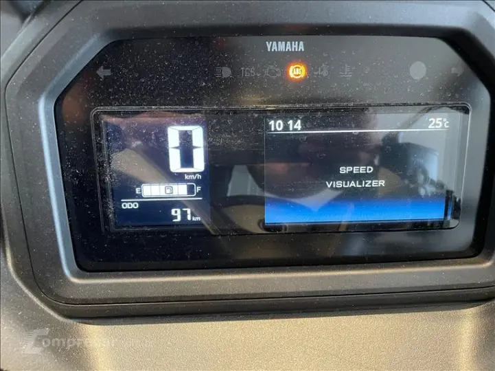 XMAX 300 CONNECTED ABS