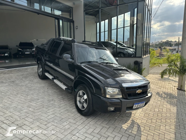 S10 2.4 MPFI Executive 4X2 CD 8V