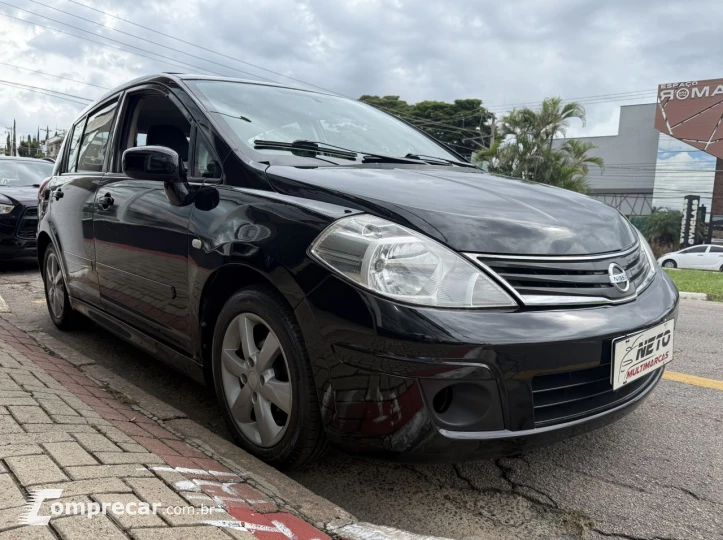 TIIDA SL 1.8/1.8 Flex 16V Aut.