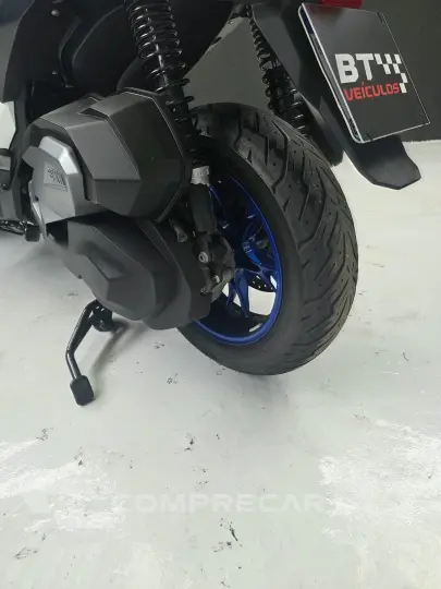 C400 X Sport