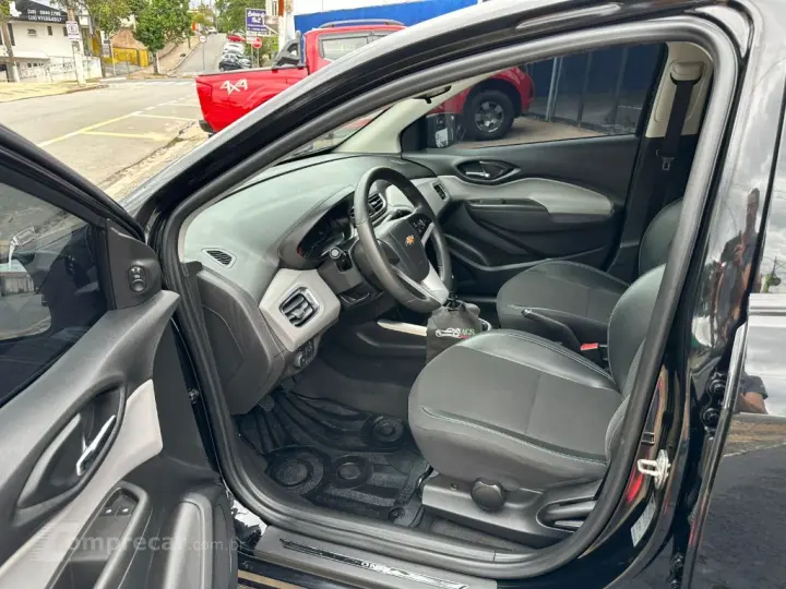 ONIX HATCH LT 1.4 8V FlexPower 5p Mec.