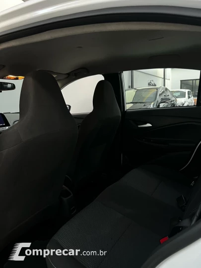 ONIX SEDAN Plus LT 1.0 12V Flex 4p Mec.
