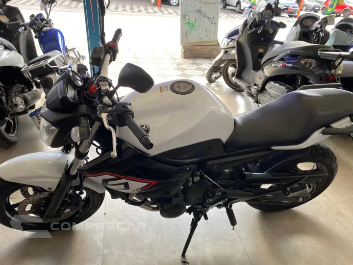XJ6 N ABS