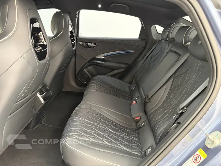 SEAL 82,5 KW AWD