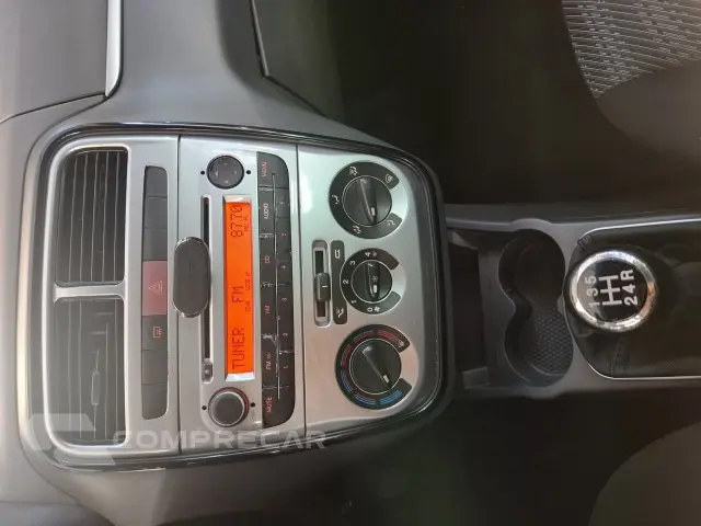 PUNTO - 1.4 ELX 8V 4P MANUAL