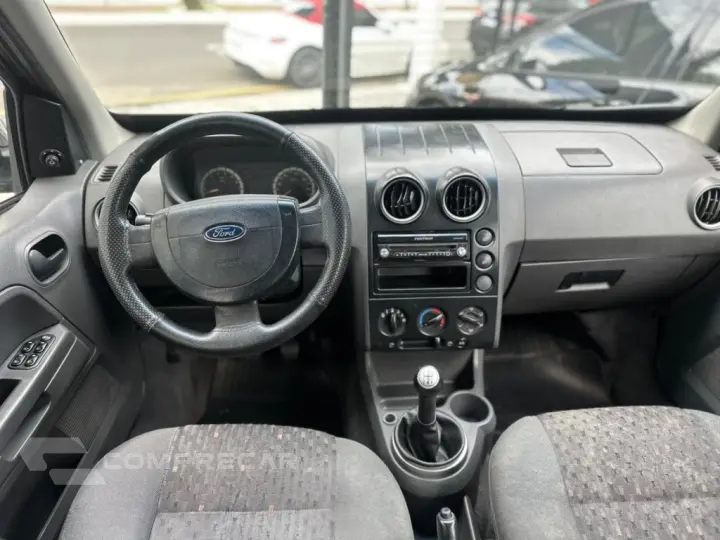 ECOSPORT 1.6 XL 8V GASOLINA 4P MANUAL