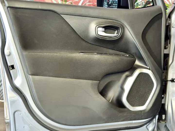 RENEGADE 1.8 16V FLEX 4P AUTOMÁTICO