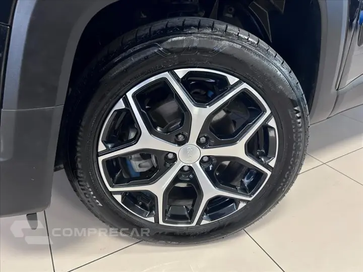 RENEGADE 1.3 T270 TURBO FLEX SAHARA AT6