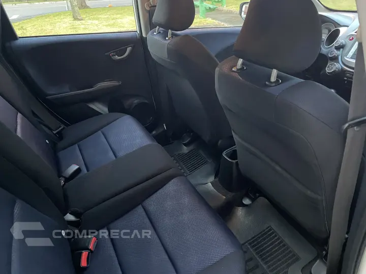FIT 1.4 LX 16V
