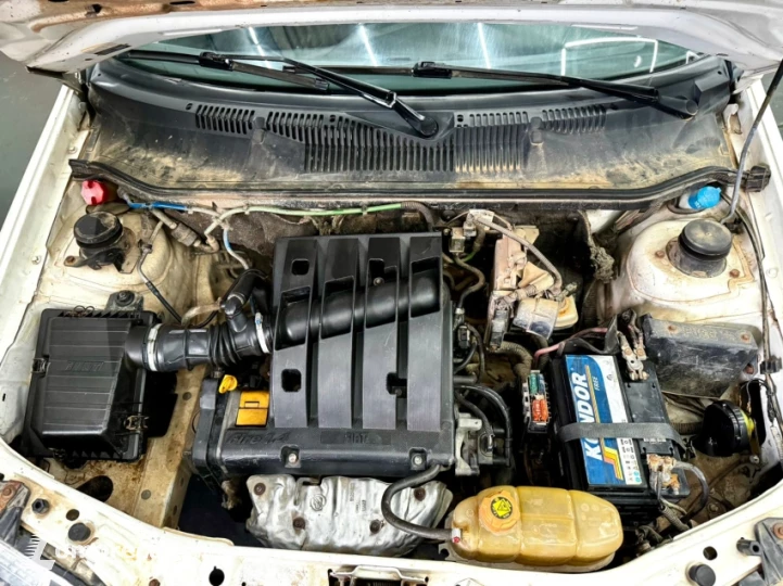 STRADA 1.4 MPI Fire CS 8V