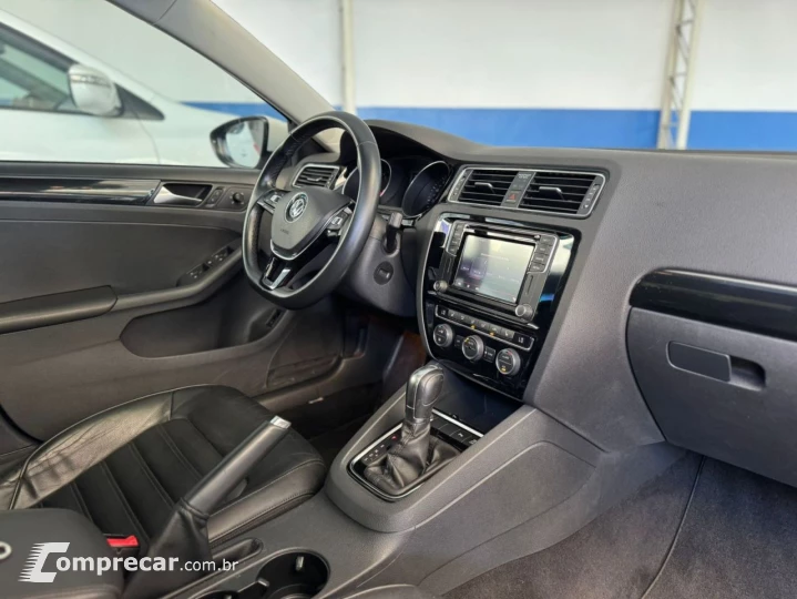 Jetta 2.0 4P TSI HIGHLINE 211 CV AUTOMÁTICO
