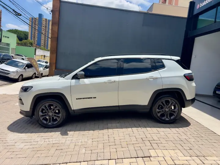 COMPASS LONG. T270 1.3 TB 4x2 Flex Aut.