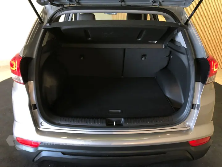 Creta 1.6 16V Flex Action Automático